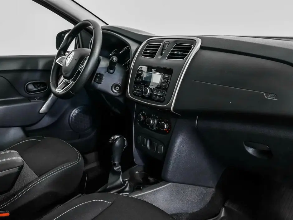 Renault Logan, 2021 г.