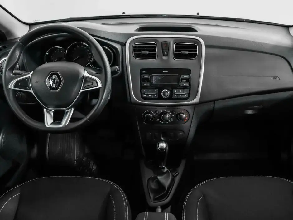 Renault Logan, 2021 г.
