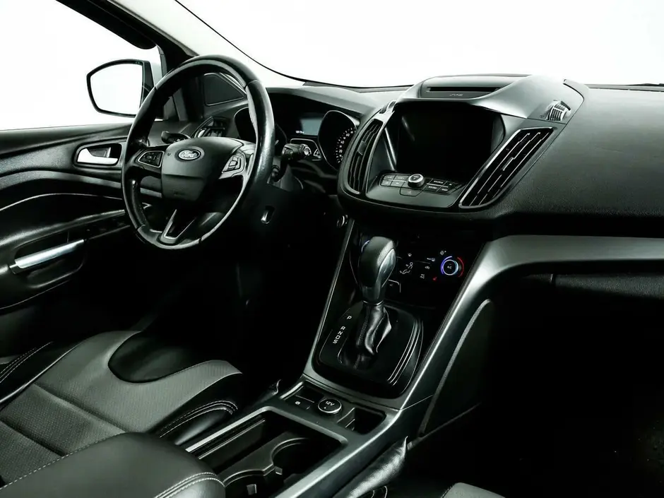 Ford Kuga, 2018 г.