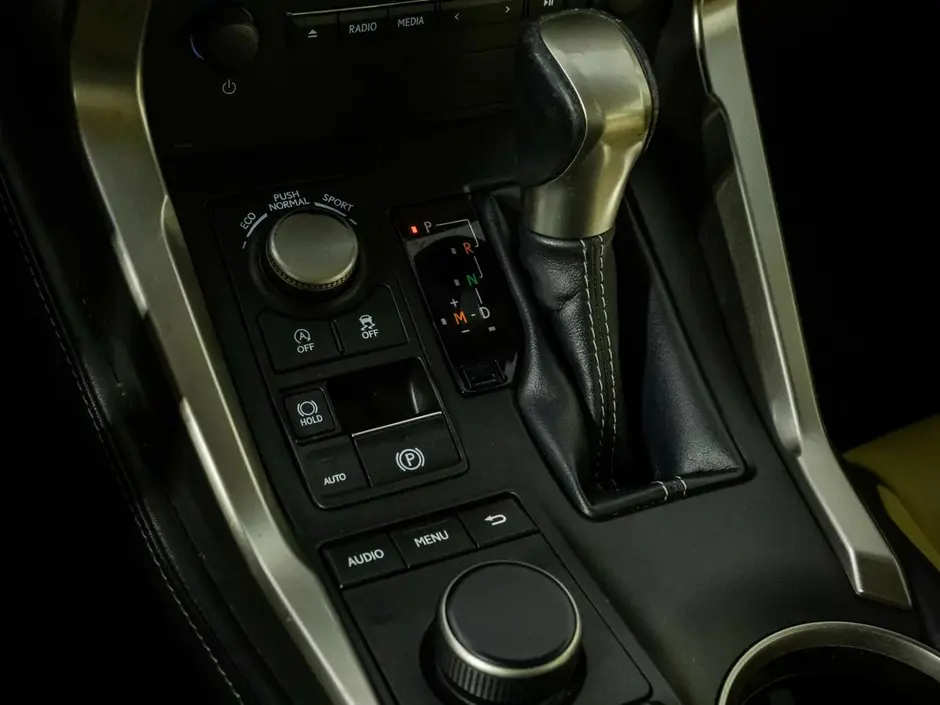 Lexus NX, 2015 г.